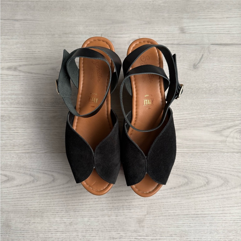Seychelles Laugh More- Black Women's Suede Ankle-Strap Sandals